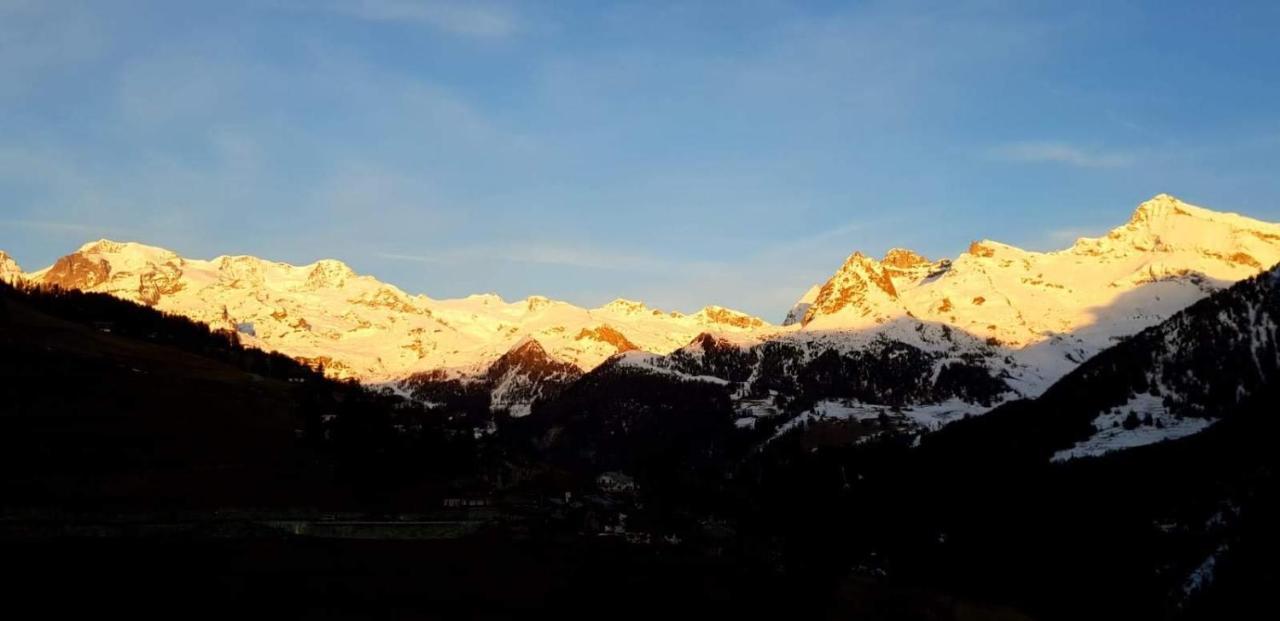 Piccola Residenza Lägenhet Champoluc Exteriör bild
