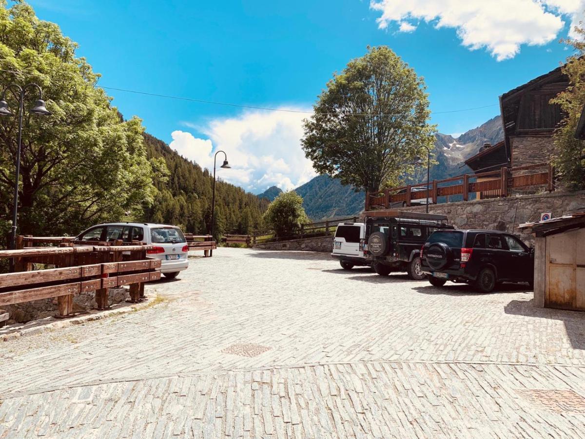 Piccola Residenza Lägenhet Champoluc Exteriör bild